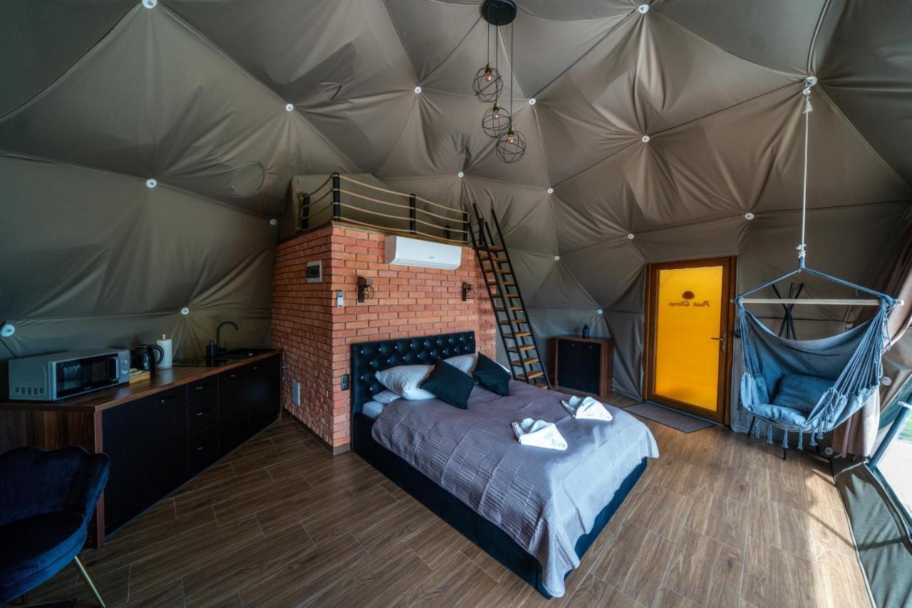 Peak Glamp & Jacuzzi Hotel Zakopane Exterior photo