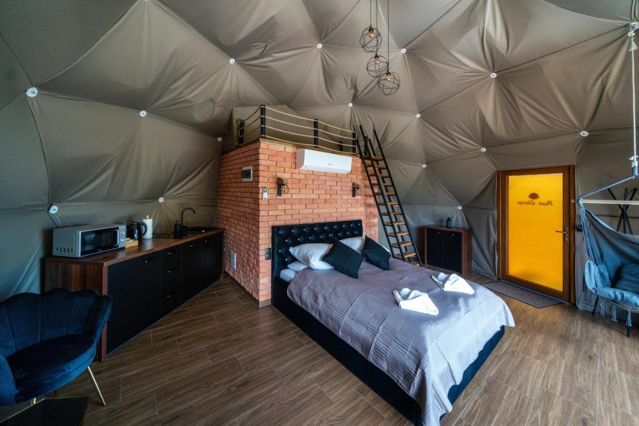Peak Glamp & Jacuzzi Hotel Zakopane Exterior photo