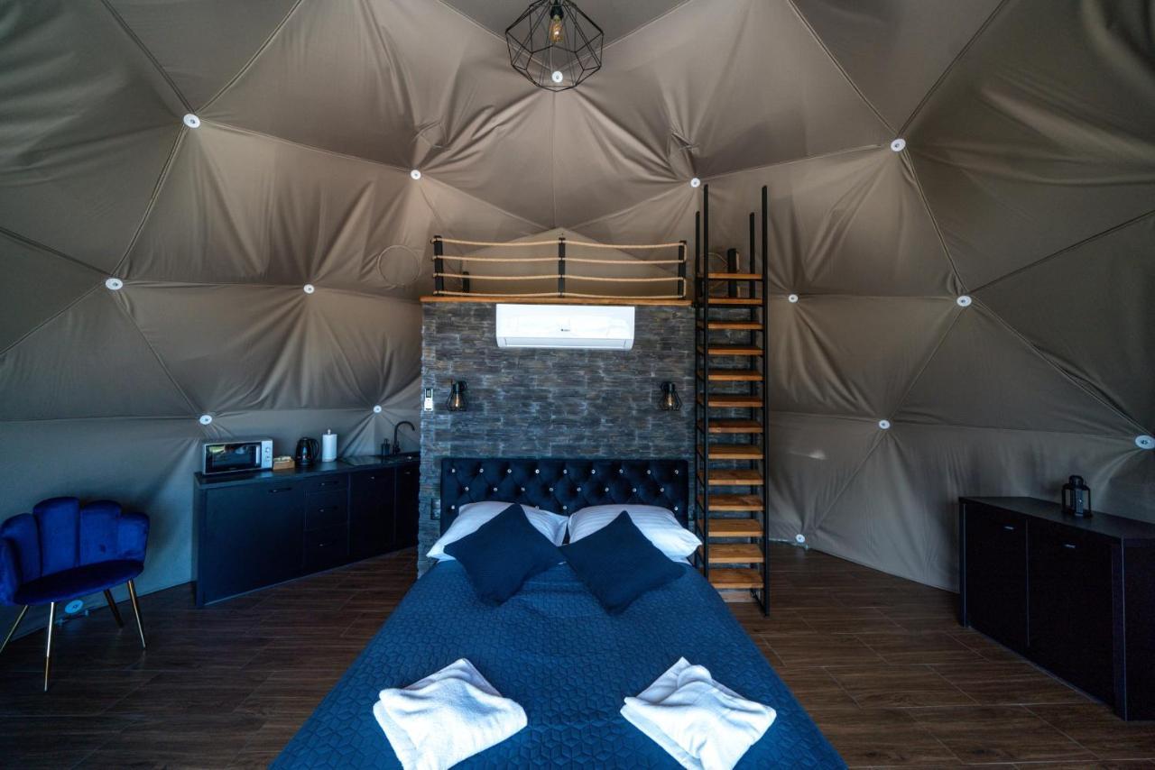 Peak Glamp & Jacuzzi Hotel Zakopane Exterior photo